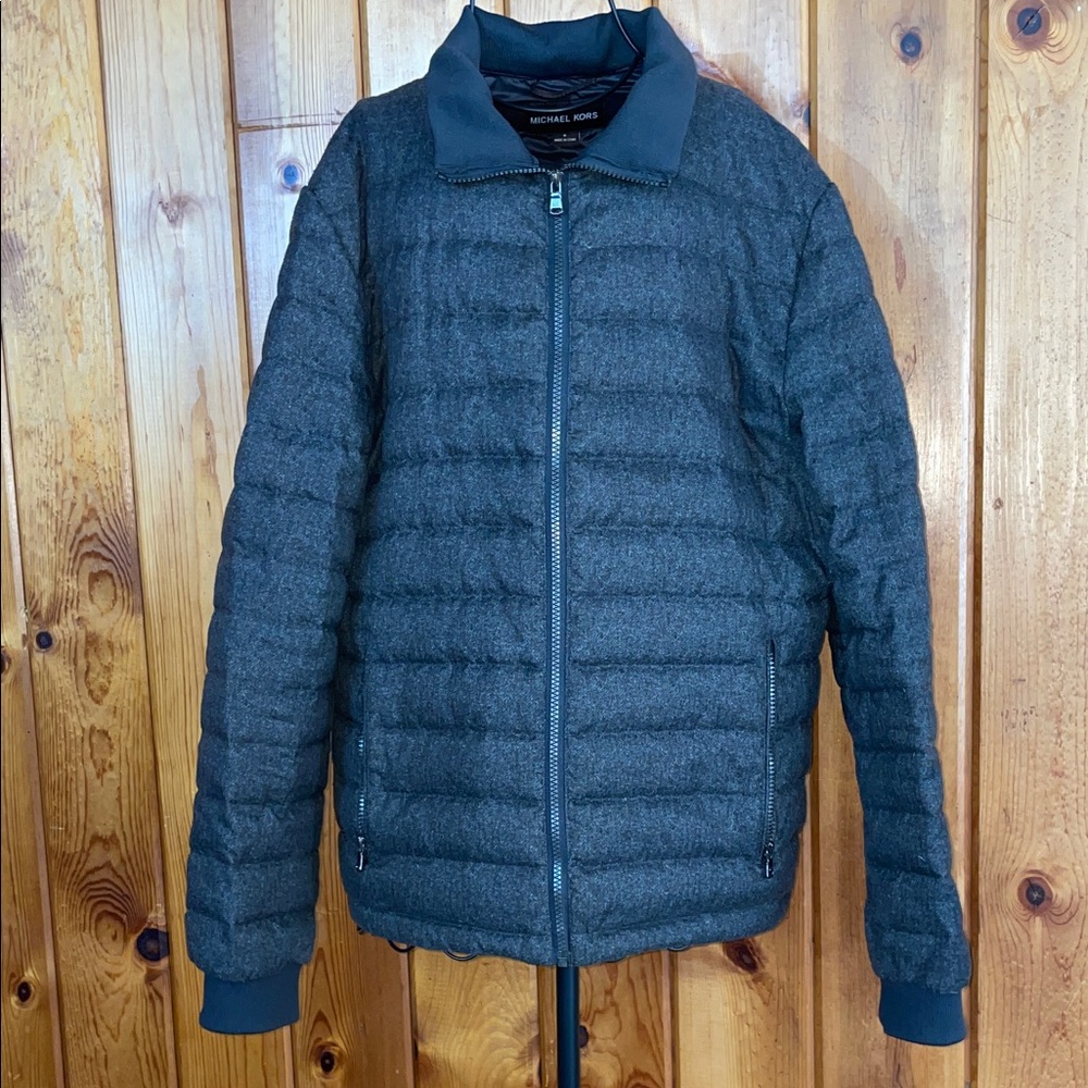 Michael Kors Men's Charcoal Puffer Jacket medium herringbone water fowl feather